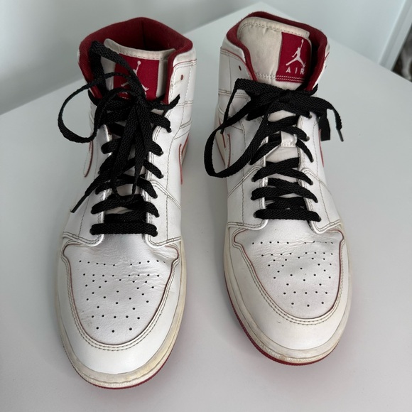 Nike Air Jordan 1 Mid Retro White / Red (554724-103) Mens Size 12 High OG - Picture 6 of 14